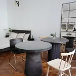 Spacious 3 In Art Nouveau District Apartment Riga