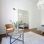 Spacious 3 In Art Nouveau District * Riga