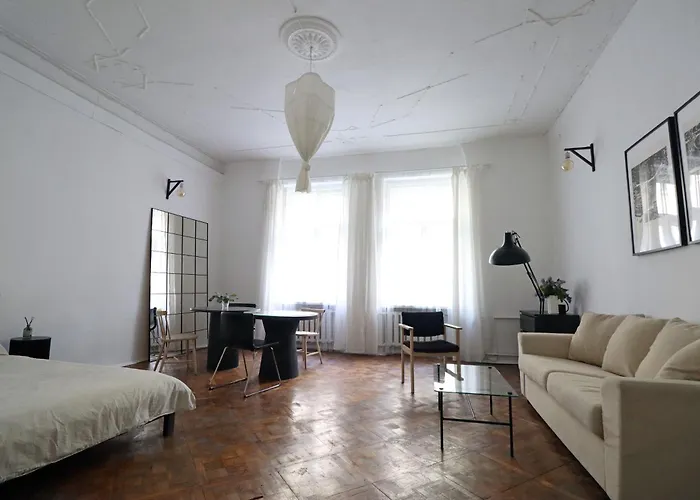 Spacious 3 In Art Nouveau District * Riga